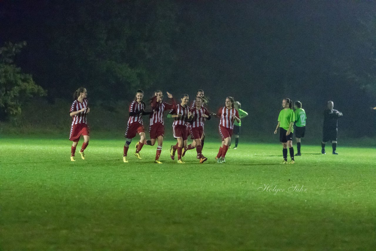 Bild 189 - B-Juniorinnen TuS Tensfeld - MTSV Olympia Neumnster : Ergebnis: 4:1